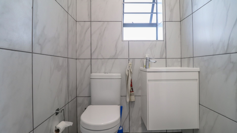 3 Bedroom Property for Sale in Fountains Estate Eastern Cape